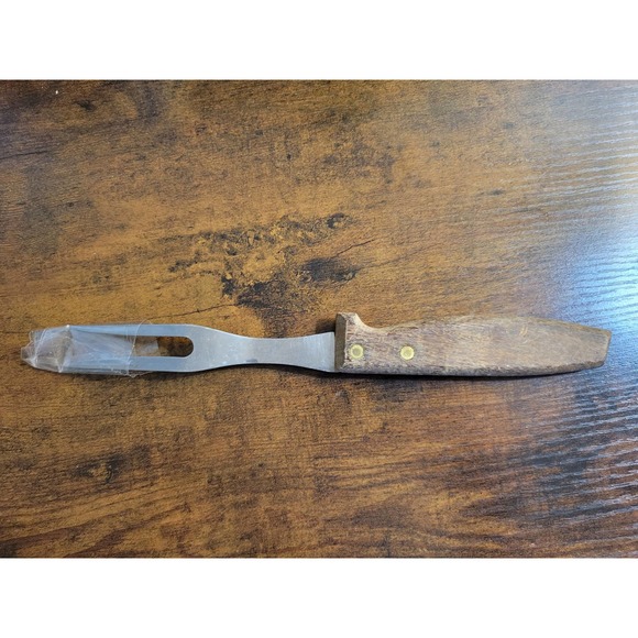 Vintage 2-Prong Serving Fork w/Wooden Handle - 10” Length - Picture 4 of 7